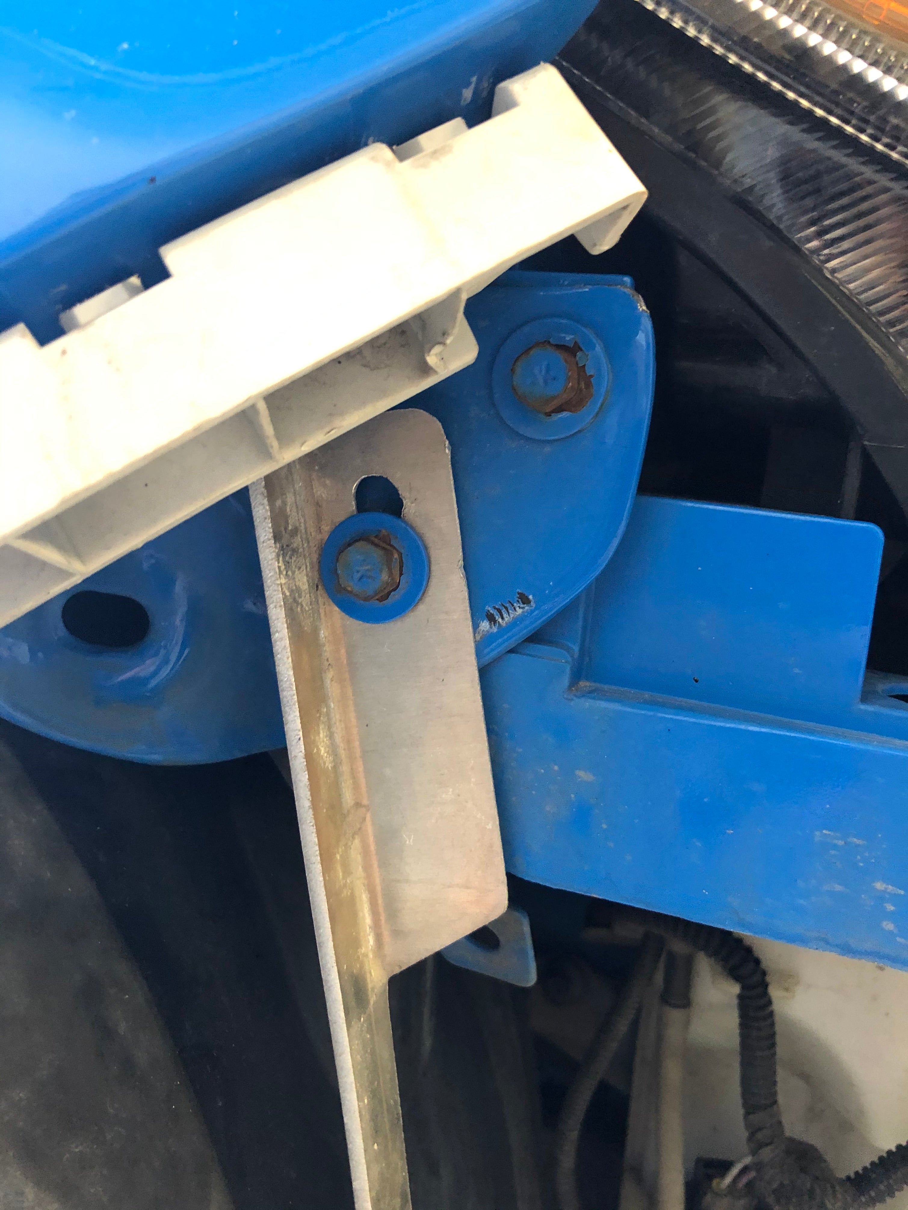 Ford Focus RS Chassis Mount Splitter [MK3] (20152018) Infamous Aero